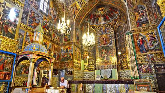 آسیب به اماکن مذهبی ادیان در ایران در اثر حملات رژیم اسرائیل و آمریکا 